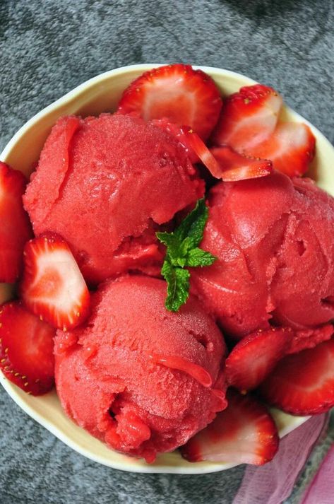 Vegan Ice Cream Maker Recipes, Homemade Sorbet Recipe Ice Cream Maker, Cuisinart Ice Cream Maker Recipes Sorbet, Strawberry Sorbet Ice Cream Maker, Ice Cream Maker Sorbet Recipes, Sorbet Recipes For Ice Cream Maker, Healthy Ice Cream Maker Recipes, Ice Cream Recipes For Ice Cream Maker, Strawberries Ice Cream