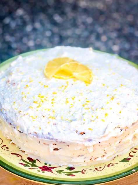 Keto Lemon Poppyseed, Keto Cream Cheese Frosting, Refined Sugar Free Desserts, Poppyseed Cake, Keto Cream Cheese, Lemon Poppyseed Cake, Poppy Seed Cake, Keto Cream, Cake With Cream Cheese Frosting