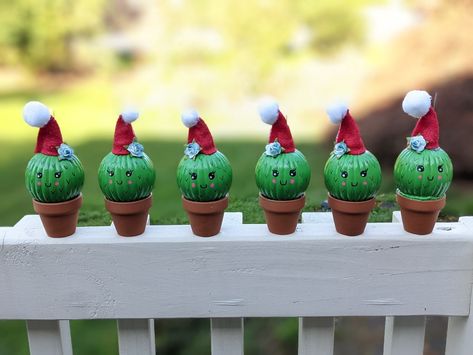 Christmas Cactus Ornaments, Cactus Ornaments Diy, Cactus Ornaments, Cactus Classroom, Cactus Christmas, Diy Cactus, Favorite Things Party, Diy Ornament, Cactus Diy