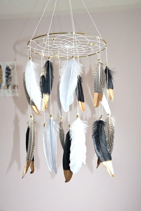 Dream Catcher Feather Mobile Native American Style Decor Dreamcatcher Mobile, Feather Mobile, White Nursery Decor, Dream Catcher Nursery, Dream Catcher Mobile, Woodland Mobile, Gray Nursery, Monochrome Nursery, Mobile Nursery