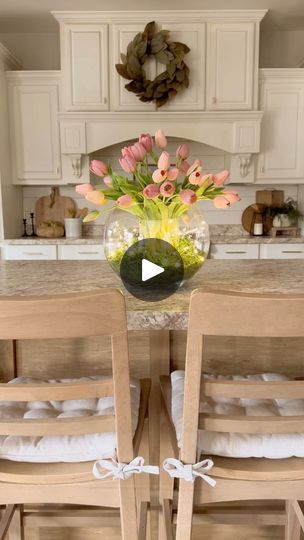 1.1M views · 18K reactions | DIY glowing flower vase! 🌷 Comment LINK and I’ll send you links to everything I used! Or everything is linked in my bio!I love love how this one turned out! Start with a large bubble vase, add a smaller inside to hold your flowers.Surround the bottom with moss. Add your fairy lights then add your flowers!! I used artificial flowers but you can also use real!!😍😍 What do yall think of it??😍#easydiy #diydecoration #diyhomedecor #diy #diydecor #diyvase #diyhome #diyideas #diyproject #diyhomeprojects #diycrafts #houseandhome #forthehome #homedecor #LTKit | Our Winton home | Lucky Socks · Belong Together (Sped Up) Bubble Vase Decor, Faux Plants Decor, Glowing Flowers, Affordable Christmas Decorations, Diy Glow, Floral Craft, Diy Vase, Diy Creative Crafts, Diy Home Crafts