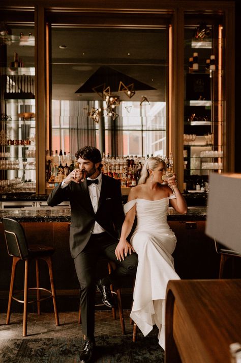 Bar Pre Wedding Photoshoot, Wedding Redo Photos, Wedding Photo Portrait, Bride And Groom At Bar, Elopement Bar Photos, Editorial Engagement Photos Bar, Wedding Photos In A Bar, Wedding Bar Pictures, Wedding Photo Vibes