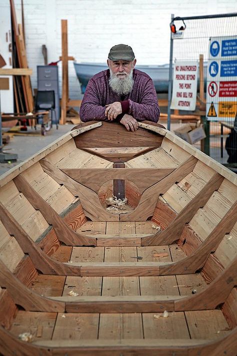 The Irish Heart is Still in Wooden Boats Wood Boat Building, Freetime Activities, Wood Boat Plans, Model Boat Plans, Wooden Canoe, Plywood Boat, Wooden Sailboat, Make A Boat, Wooden Boat Building