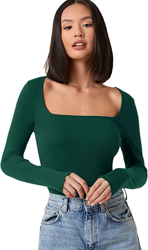 Sweatpants Overalls, Dark Green Top Outfit, Plain Long Sleeve Shirts, Basic Top Outfit, Shirt Outfits Women, Green Shirt Outfits, Green Top Outfit, Long Sleeve Shirt Outfits, Fitted Tshirt