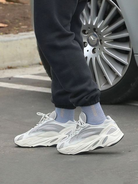 Yeezy Shoes Outfit, Yeezy Boots, Yeezy Fashion, Fila Disruptor, Leopard Sneakers, Yeezy 700, Dad Sneakers, Shoes Gucci, Shoes Sneakers Nike