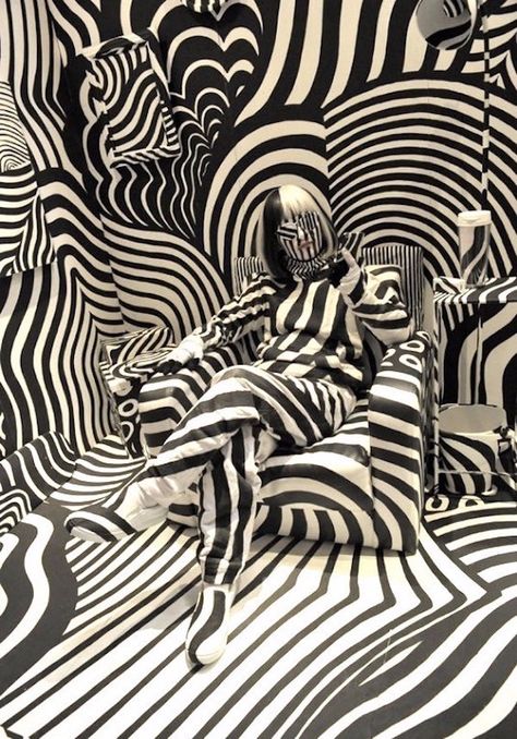 Fashion Art Installation, Dazzle Camouflage, Zebra Stripes, Wow Art, Art Installation, Black And White Stripes, Op Art, Art Plastique, Optical Illusions