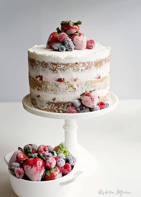 Spring Desserts | Gorgeous Dessert | Beautiful Cake Recipe | Summer Dessert Recipes | Yummy Desserts | Fruit Desserts | Chocolate Desserts | Fancy Elegant Desserts | Impressive Dessert Recipe | Eye Catching | Six Clever Sisters | Mothers Day Ideas | Mothers Day Recipe | Naked Cake with Sugared Berries Tutorial Sugared Berries, Homemade Wedding Cake, Oreo Desserts, Mothers Day Desserts, Cake Hacks, Dessert Aux Fruits, Wedding Cake Recipe, Mothers Day Cake