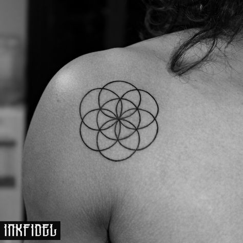 Seed Of Life Tattoo, Live Tattoo, Ab Soul, Belly Tattoo, Seed Of Life, Sun Tattoo, Back Tattoos, Tattoo Placement, Unusual Design