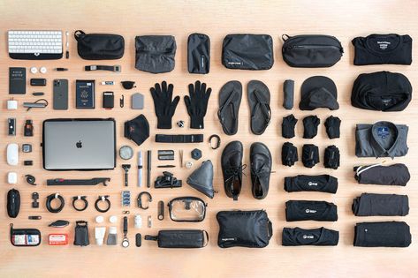 Pack Hacker | Your Guide to Smarter Travel Backpack Lifestyle, What's In My Backpack, Suitcase Packing Tips, Travel Belt, Inside My Bag, Backpack Organization, Tech Bag, Working Remotely, Minimalist Travel