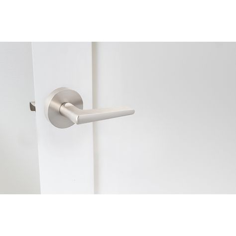 Modern Lever with a round rosette. The privacy function is handed so the privacy pin will be consistently located on the top of the rosette upon installation. Brushed Chrome Door Handles, Brushed Nickel Door Handles, Silver Door Handles, Satin Nickel Door Hardware, Bedroom Door Handles, Modern Door Hardware, Interior Door Knobs, White Internal Doors, Internal Door Handles