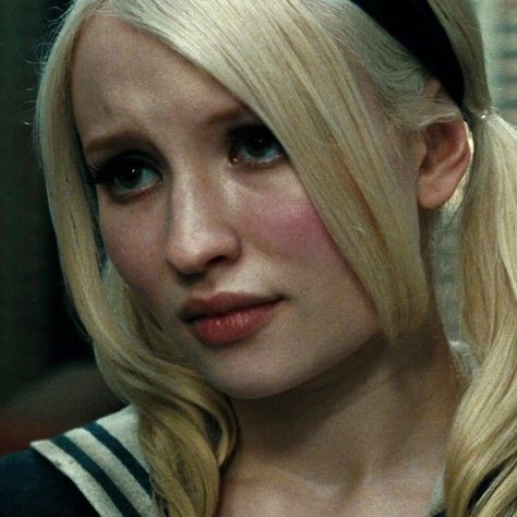 Emily Browning - Babydoll Babydoll Sucker Punch, Blonde Movie, Blonde Aesthetic, Emily Browning, Emily B, Sucker Punch, Horror Icons, Famous Stars, Hair Clothes