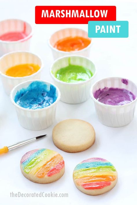 Edible marshmallow paint for kids! Colorful alternative to icing to decorate cookies. Rainbow Painting For Kids, Marshmallow Paint, Snack Crafts, Baking With Children, Kid Friendly Cookies, Cooking Illustration, Hard Crafts, Kids Food Crafts, Illustration Children