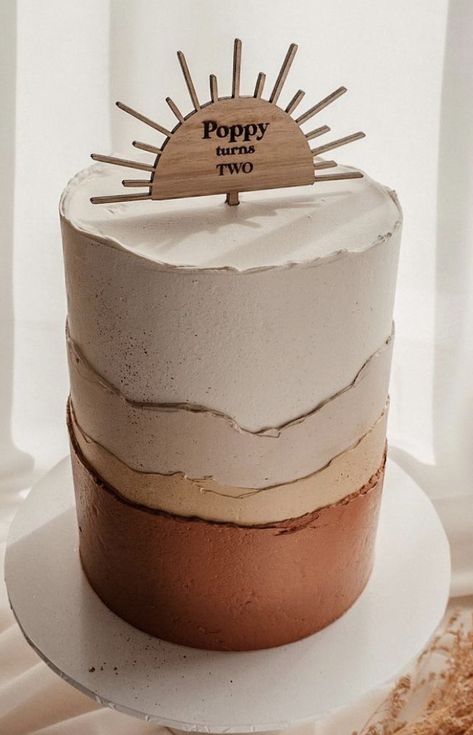 Boho Sun Cake, Boho Smash Cake, Sun Cake Birthday, Bolo Boho, Kylie Baby Shower, Sun Cake, Toddler Birthday Cakes, Fox Cake, White Birthday Cakes