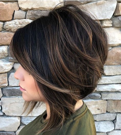 70 Fabulous Choppy Bob Hairstyles – Best Textured Bob Ideas Highlighted Layers, Brown Balayage Bob, Front Pieces, Thick Coarse Hair, Popular Short Haircuts, Hairstyles For Thick Hair, Balayage Bob, Framing Layers, Bob Hairstyles For Thick