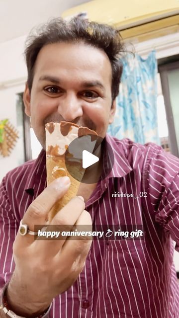 Couple Reels, Anniversary Ring, Happy Anniversary, Pune, Short Video, Anniversary Rings, Ring Gift, Mumbai, Ring