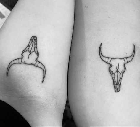 Matching Cowboy Tattoos For Best Friends, Western Tattoos For Women Matching, Nashville Matching Tattoos, Longhorn Finger Tattoo, Matching Longhorn Tattoos, Long Horn Tattoo Small, Nashville Friend Tattoos, Country Matching Tattoos Best Friends, Friend Country Tattoos