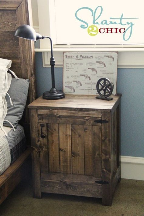 Diy Night Stand, Colorado Cabin, Diy Restoration Hardware, Cabin Decorating, Restoration Hardware Style, Pallet Patio Furniture, Diy Nightstand, Diy End Tables, Beach Bedroom