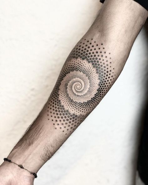 Dotwork Spiral Tattoo, Spiral Ankle Tattoo, Spiral Tattoo, Spiral Tattoos, Geometric Sleeve Tattoo, Tattoo Filler, Yin Yang Tattoos, Geometric Sleeve, Inspiration Instagram