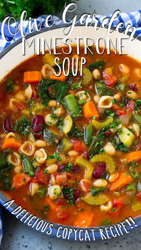 Minestrone Soup Recipe Olive Garden, Ministroni Soup Recipe, Olive Garden Minestrone, Easy Minestrone Soup, Easy Minestrone, Sopa Minestrone, Olive Garden Minestrone Soup, Minestrone Soup Easy, Minestrone Soup Recipe