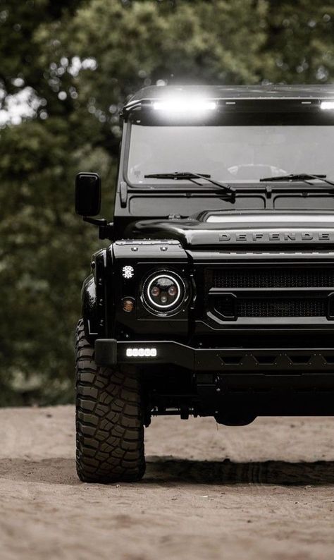 Land rover Black Land Rover Aesthetic, Land Rover Defender 110 Wallpaper, Land Rover Defender Aesthetic, Landrover Defender Wallpaper, Defender Aesthetic, Defender Wallpaper, Land Rover Defender Black, Black Land Rover Defender, Off Road Cars