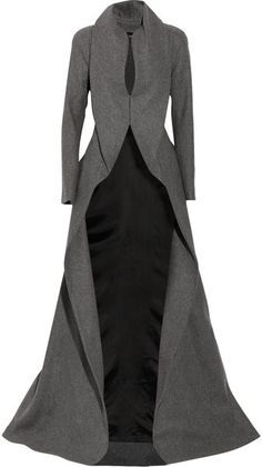 Rok Outfit, Cluster Design, Dnd Stuff, Wool Crepe, Classic Grey, Mode Chic, فستان سهرة, Style Fall, Pretty Clothes