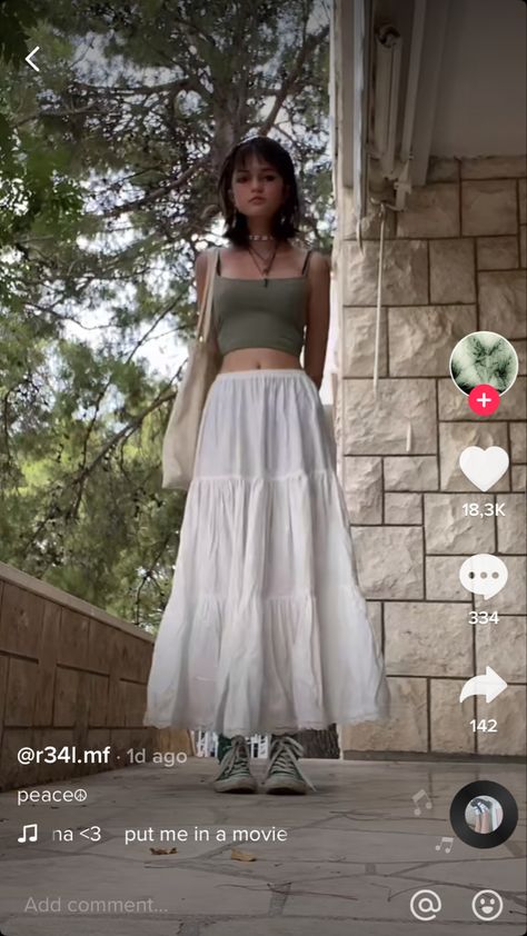 Long Skirt Outfits Nature, Cute Fits With Long Skirts, Fairy Skirt Outfit Aesthetic, Long Fairy Skirt Outfits, Outfits With A Long White Skirt, Fairy Long Skirt, Fairycore Maxi Skirt, How To Style Long Skirts Aesthetic, Long Skirt Summer Aesthetic