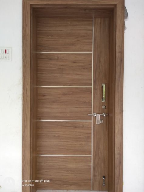 Pvc Bathroom Door Design India, Wooden Bedroom Doors Modern, Latest Mica Door Design, Door Plywood Design, Flush Door Laminate Design, Mica Door Design Modern, Laminated Doors Design, Flush Door Design Modern Mica, Plywood Door Designs Modern