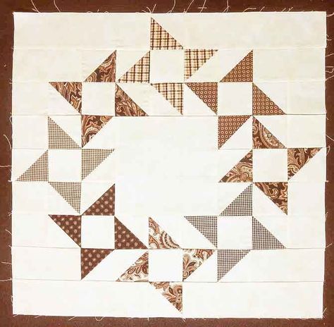 friendship star quilt block Friendship Star Quilt Block, Friendship Star Quilt, Quilted Wall Hanging, Half Square Triangle Quilts, Miniature Quilts, Star Quilt Blocks, Star Quilt Patterns, Quilt Block Tutorial, Triangle Quilt