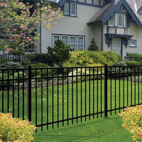 Freedom (Actual: 4.91-Ft X 6.026-Ft) Standard New Haven Black Aluminum Spaced Picket Flat-Top Decorative Metal Fence Pan Metal Fence Design, Metal Fence Ideas, Decorative Fence Panels, Metal Fencing, Metal Fence Panels, Aluminum Fencing, Gate Decoration, Black Fence, Pallet Fence