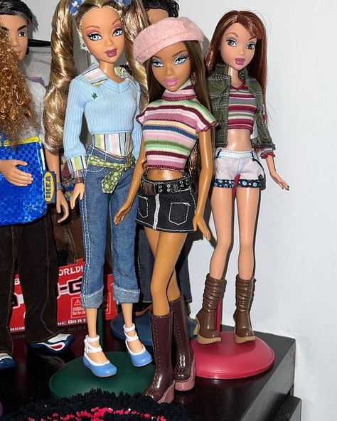 Scene Aesthetic, My Scene, Scene Drawing, Scene Outfits, Scene Art, Barbie I, Beautiful Dolls, Fashion Dolls, Barbie Dolls