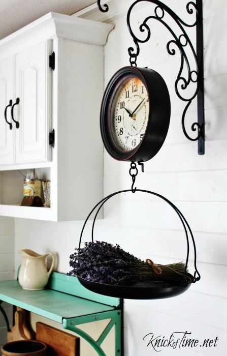 Vintage Hanging Scale ClockFarmhouse Kitchen Decor - KnickofTime.net Hanging Scale, Kitchen Clocks, Clock Vintage, Diy Kitchen Decor, Antique Kitchen, Kitchen Design Decor, Vintage Kitchen Decor, Kitchen Scale, Decor Minimalist