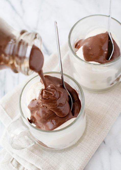 Marshmallow Hot Fudge Sauce recipe Hot Fudge Sauce Recipe, Fudge Sauce Recipe, Marshmallow Sauce, Marshmallow Fudge, Hot Fudge Sauce, Chocolate Marshmallow, Delicious Hot Chocolate, Desserts Vegan, Fudge Sauce