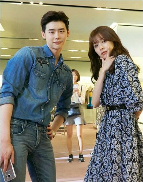 W.two worlds...such a fantastic drama  Han hyo joo &lee jong suk Hyo Joo, W Two Worlds, Han Hyo Joo, Two Worlds, Jong Suk, Lee Jong Suk, Lee Jong, Drama