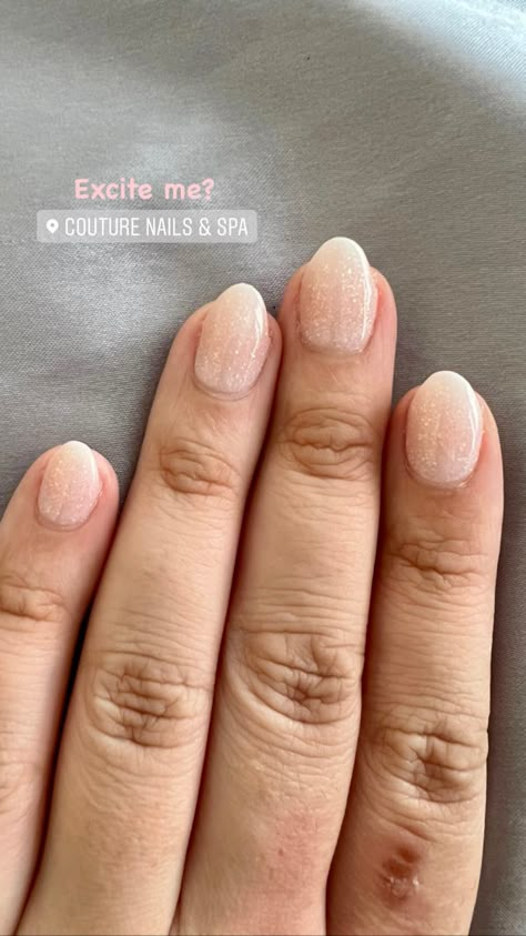 Very Short Almond Nails Chrome, Neutral Dip Nails Oval, Short Acrylic Nails Engagement, Oval Acrylic Nails Short Winter, Almond Shaped Nails Short Winter, Really Short Acrylic Nails Round, Gel Extension Nails Almond Short, Rounded Dip Powder Nails, Very Short Oval Nails Acrylic