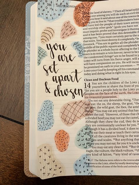 The Beatitudes Bible Journaling, Mom Scriptures, Aesthetic Bibles, Easy Bible Journaling, Bible Annotations, Bible Lettering, Bible Doodles, Bible Study Template, Bible Journal Notebooks