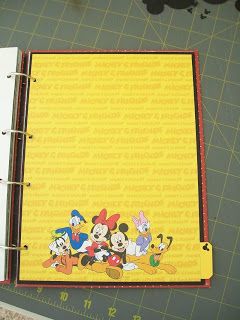 Schell's Craft Corner: Disney Smash Book :o) Disney Smash Book, Disney Tsum Tsum, California Vacation, Craft Corner, Tsum Tsum, Little Golden Books, Disney World Trip, Disney Scrapbook, Disney Crafts