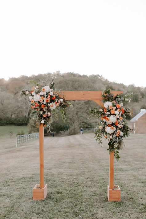 Wedding Arch Fake Flowers, Minimalist Arch Wedding, Flower Arbour Wedding, Wedding Arbor Flowers Simple, Wedding Arch Flowers Simple, Ceremony Wooden Arch, Florist Reference, Wedding Wooden Arch, Arbour Ideas