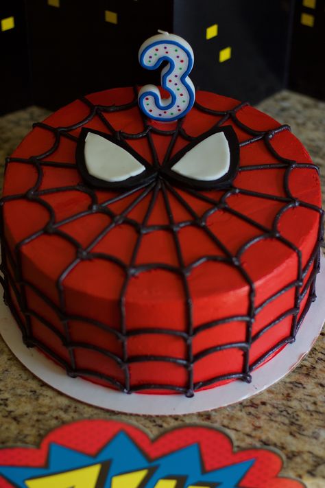 Simple Spider Man Cake Design, Easy Spiderman Cupcakes, Homemade Spider Man Cake, Spider Man Birthday Cake Ideas, 3rd Birthday Party Spiderman, Spider Man 3rd Birthday Cake, Spiderman Bday Cake, Spiderman 6th Birthday Party, Diy Spidey Birthday Party