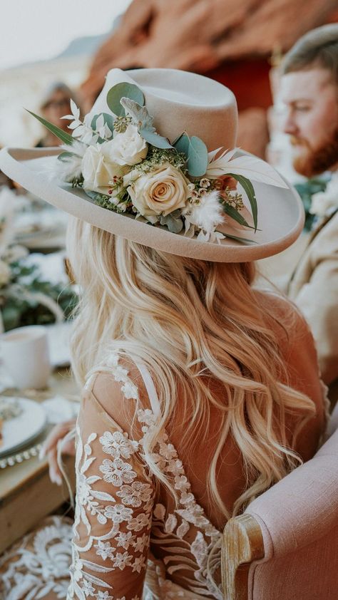 Country Western Wedding, Western Themed Wedding, Festival Chic, Cowboy Wedding, Country Theme Wedding, Boda Mexicana, Fancy Hats, Cute Wedding Ideas, Western Wedding