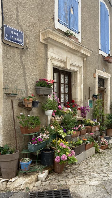 french village, flowers, aesthetic, provence, french architecture, house, european summer, holidays, trip, travel, colorful, door Village Aesthetic, French Village, European Cottage, Cottage Aesthetic, Vintage Boy, French Architecture, Move Abroad, Flowers Aesthetic, Summer Mood