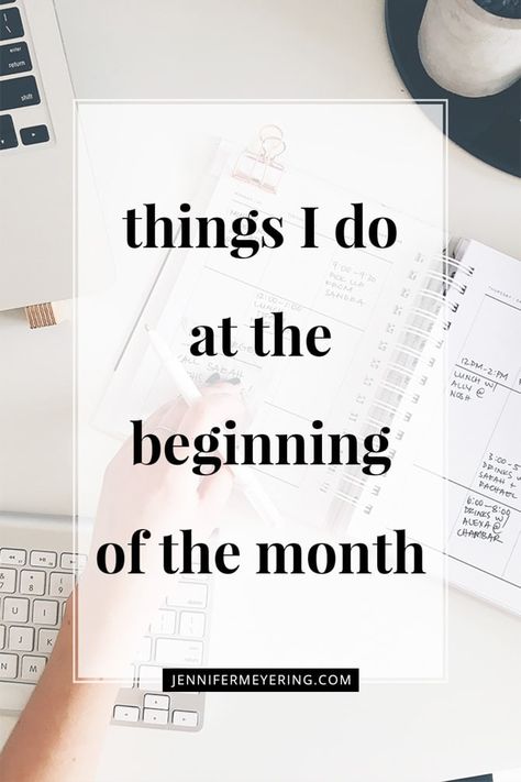 Things I Do at the Beginning of the Month - My monthly routine has ebbed, flowed, and changed much over the past 10 years. However, I think I have finally found my perfect monthly checklist. New Month Routine, Monthly Planning Routine, Monthly To Do, Beginning Of Month, Monthly Vision Board, Create Routine, Academic Portfolio, Monthly Planner Ideas, Monthly Routine