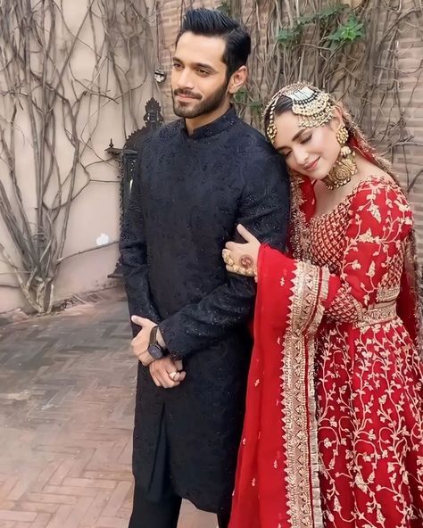 Hala Hamza, Wahaj Ali And Yumna Zaidi, Desi Photoshoot, Celebrity Houses Interior, Couple Wedding Photography, Nikah Decor, Jeweled Wedding Dress, Long Bridal Hair, Halal Love