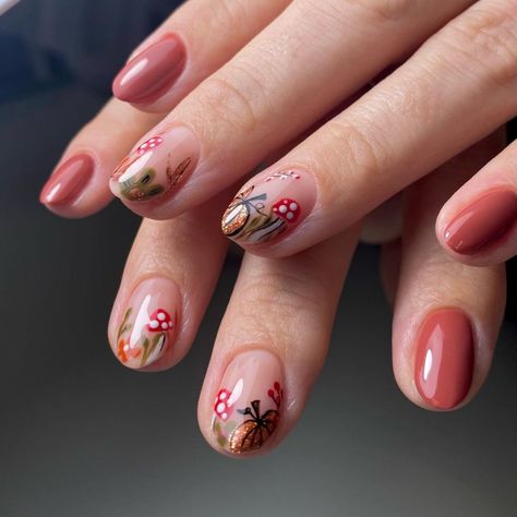 15 Trendy Fall Nail Designs for Short Nails - Lifestyle with Leah Nail Art Simple Fall, Cute Nails Autumn, Ghost Mushroom Nails, Autumn Mushroom Nails, Autumn Nail Art Ideas, Fall Nails Mushroom, Toadstool Nail Art, Whimsical Nail Designs, Mushroom Fall Nails