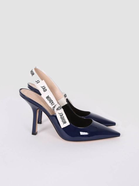 Christian Dior J'Adior Slingback Pump in Navy Patent LeatherHeels height in cm: 10Color: blue Blue Dior Shoes, Christian Dior Heels, Dior Slingback, Heels Dior, Navy Blue Accessories, Dior Shoes Heels, Dior Heels, Navy Blue Outfit, Navy Blue Boots