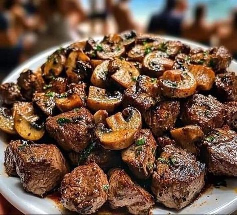 Quick and Delicious: Buttered Steak Bites with Mushrooms for Any Occasion - NewsBreak Steak Bites With Mushrooms And Onions, Steak Bites Dinner Ideas, Steak Appetizers Appetizer Ideas, Steak And Mushroom Recipes, Buttered Steak Bites, Snack For Guests, Buttered Steak, Steak Bites Recipes, Steak Bites With Mushrooms