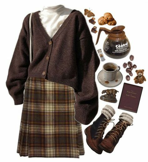 Dark Academia Fashion Feminine, Dark Academia Cottagecore Outfit, Dark Acedemia Girl Outfits, Dark Cottagecore Outfits, Clouds In My Coffee, Academia Aesthetic Outfit, Librarian Style, Dark Academia Outfits, Dark Academia Clothes