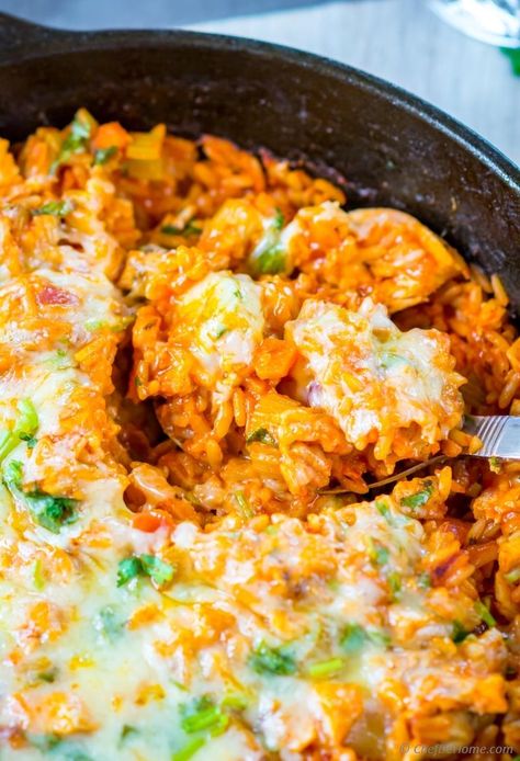 Buffalo Chicken And Rice, Buffalo Chicken Rice, Chicken And Rice Casserole Recipe, Buffalo Chicken Casserole, Rice Bake, Chicken And Rice Casserole, Seared Chicken Breast, Chicken Rice Casserole, Rice Casserole Recipes