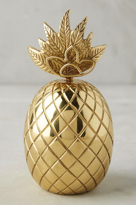 NewImage Gold Pineapple Decor, Deco Fruit, Baby Tea, Gold Everything, Pineapple Decor, Nature Baby Shower, Gold Home Decor, Gold Money, Gold Pineapple