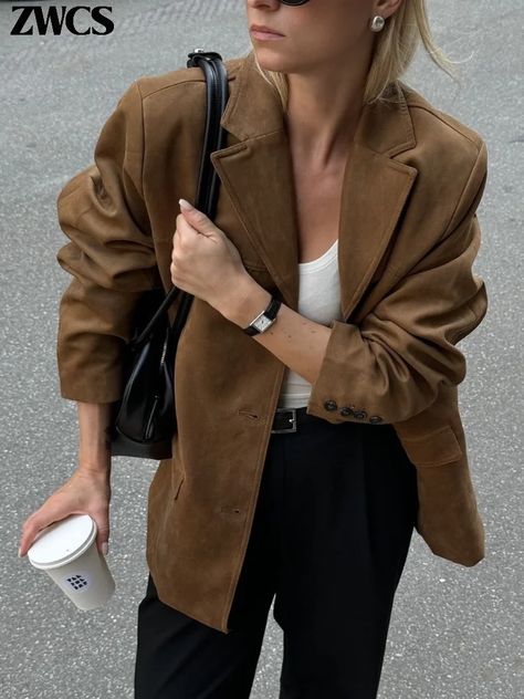 Vintage Suede Blazers Coat Women Loose Lapel Single Breasted Long Sleeve Pockets Jacket 2024 Autumn Chic Bun, Suede Jacket Outfit, Faux Leather Outfits, Suede Outfit, Stile Hijab, Mode Hipster, Mode Zara, Skandinavian Fashion, Suede Blazer