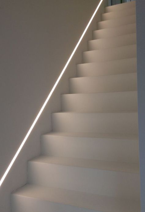 inspiration zone : Photo Staircase Lighting Ideas, تحت الدرج, Stairs Lighting, Led Stair Lights, درج السلم, Stairway Lighting, Stair Lights, Stairway Design, Stairs Design Modern